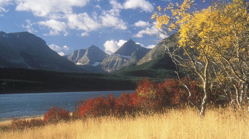 When Does Glacier National Park Close in the Fall